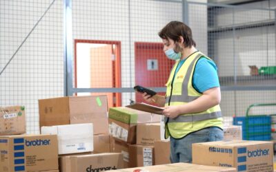Choisir entre l’auto-expédition et la logistique de tierce partie