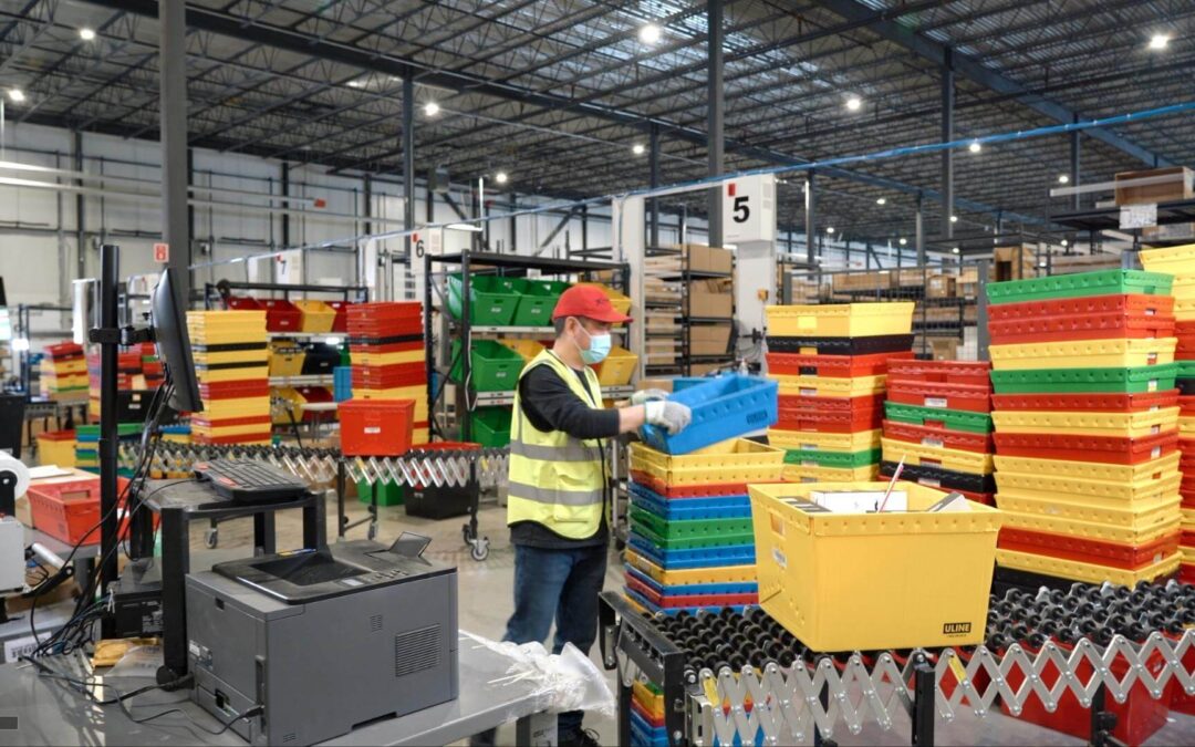 How Can Outsourcing Warehousing and Order Distribution to 3PL third-party logistics Boost Your E-Commerce Business?